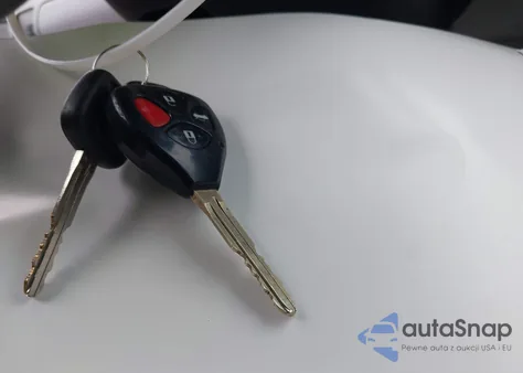 2011 Toyota Camry Le from USA, damaged, VIN 4T1BF3EKXBU634944